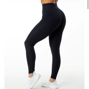 Alphalete Alphalux Force Black Leggings